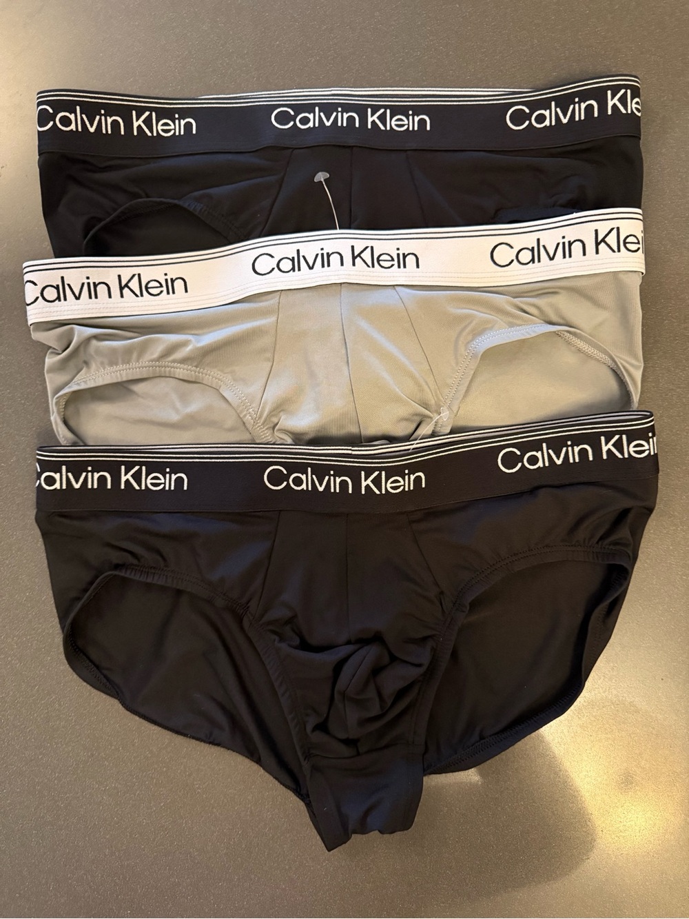 New Calvin Klein Men’s 3-Pack Briefs - Black & Gray. Microfiber